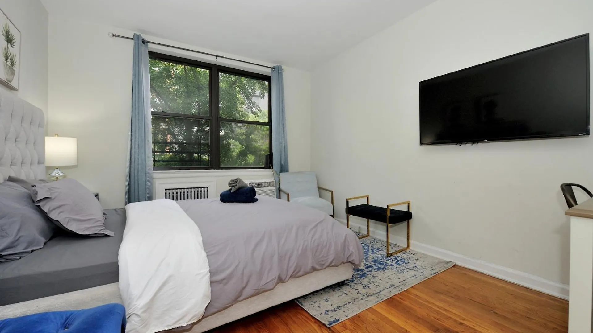 Charming Ues Studio Walk To Subway Central Park New York 0*,  United States