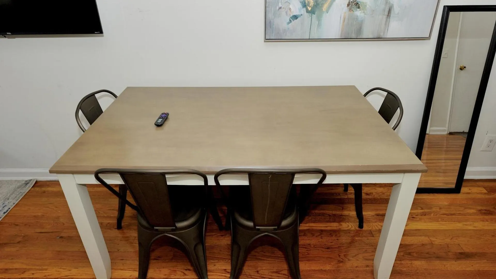 Charming Ues Studio Walk To Subway Central Park New York 0*,