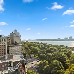 Отель Riverside Tower, Нью-Йорк